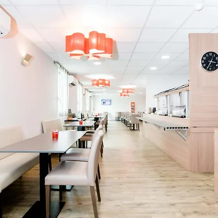 Отель Dios Bruguieres