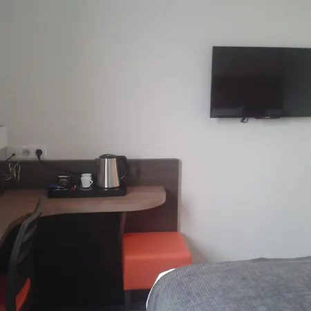Dios Hotel 3*